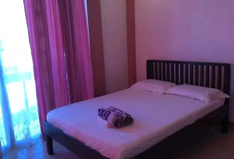 ホテル Surigao Tourist Inn Annex