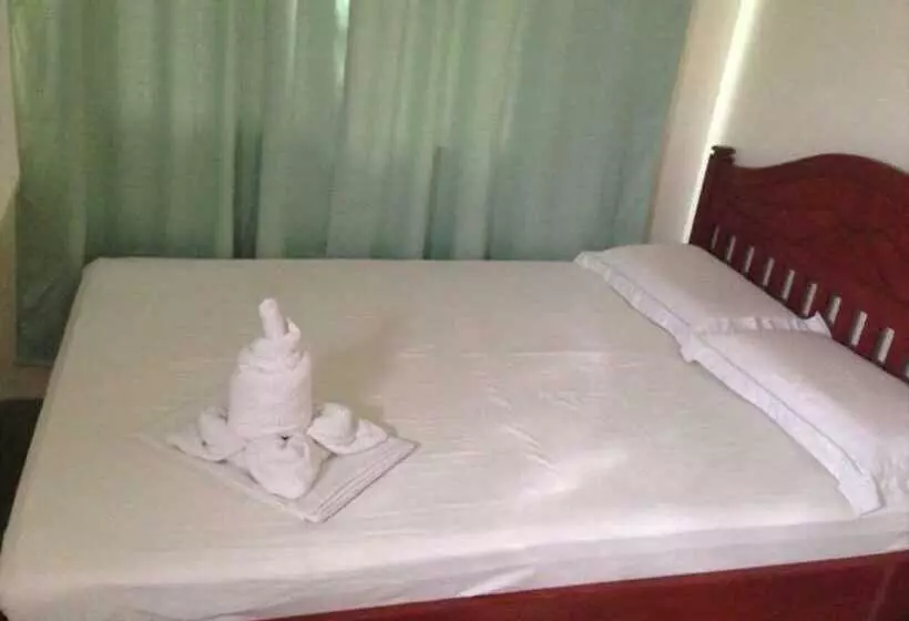ホテル Surigao Tourist Inn Annex