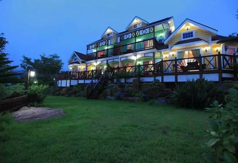 Aroma Tree Pension