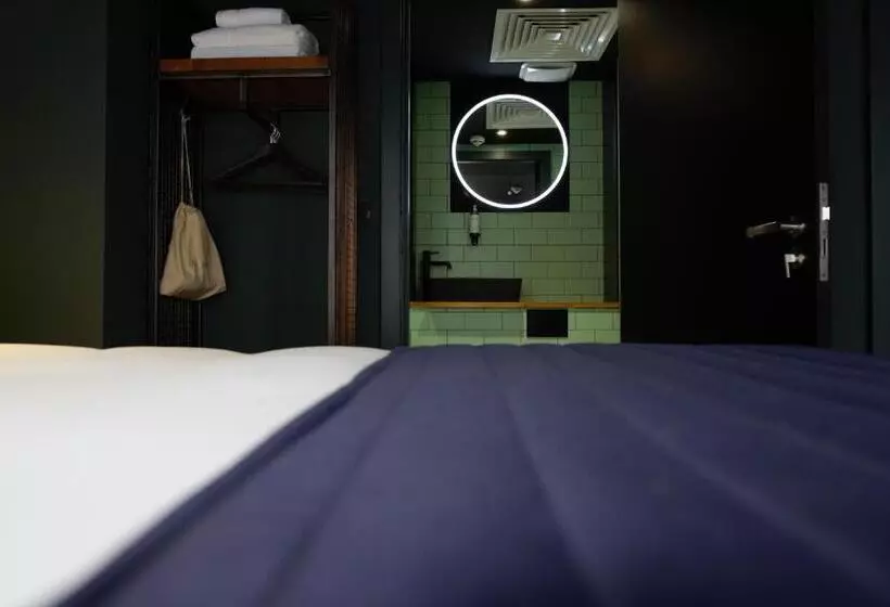 ホテル Dukes Street Apartment