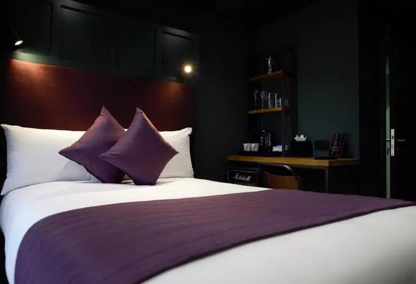 ホテル Dukes Street Apartment