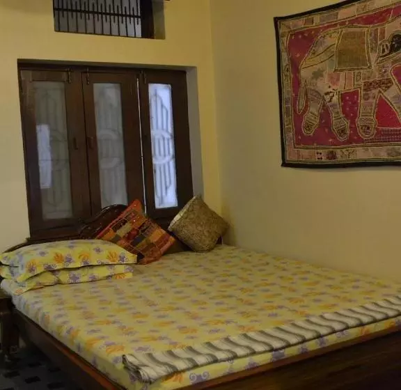 Hotelli Kanhaia Haveli