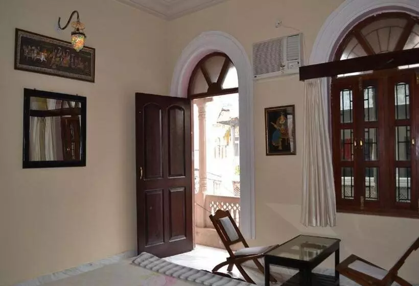 Hotelli Kanhaia Haveli