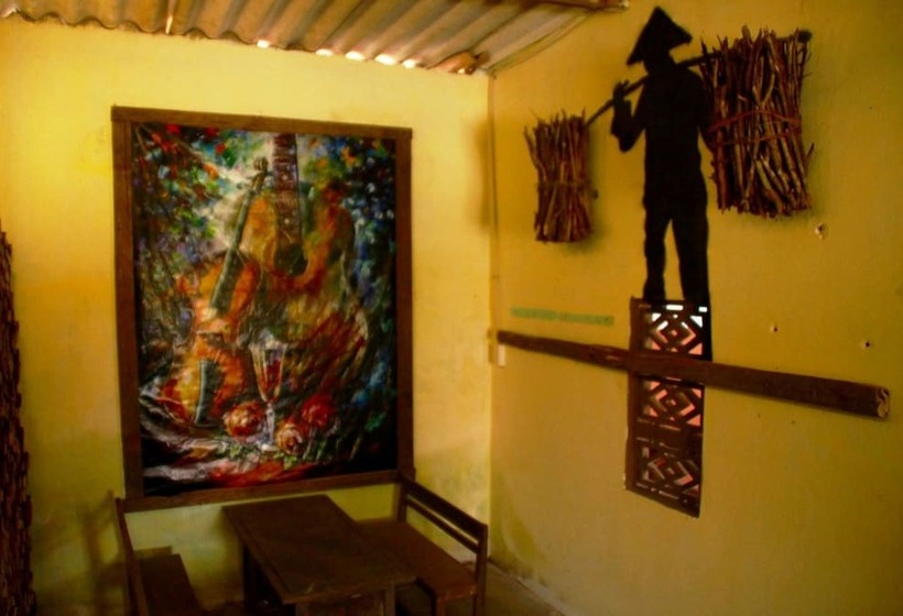 هتل Nguyen Shack Phong Nha Central Town   Hostel