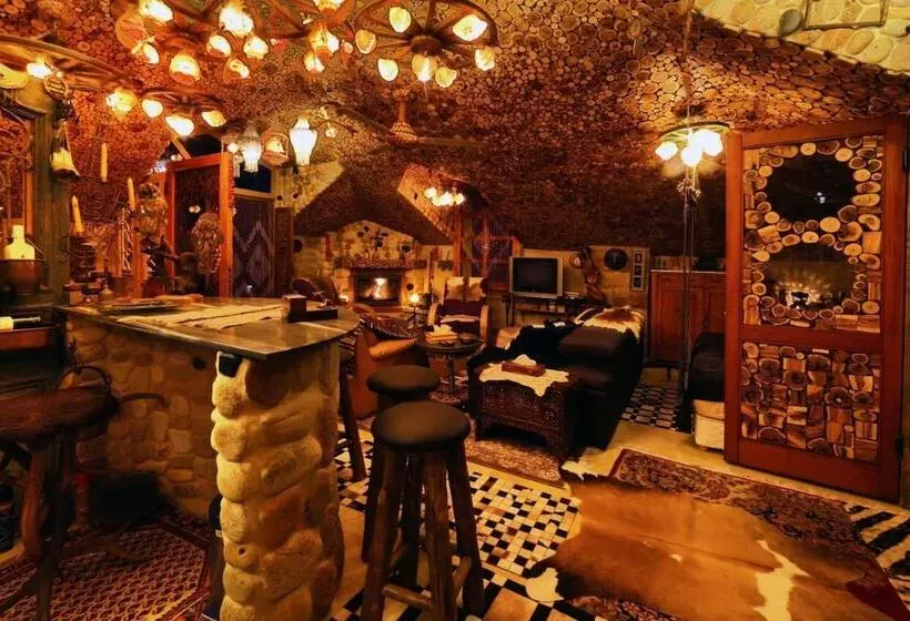هتل Remhala Guest House