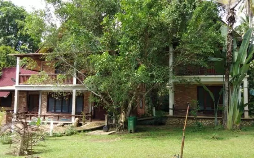 ホテル Tanjung Inn