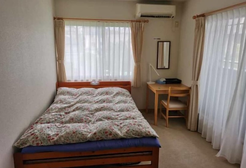 פנסיון South Wind Chalet