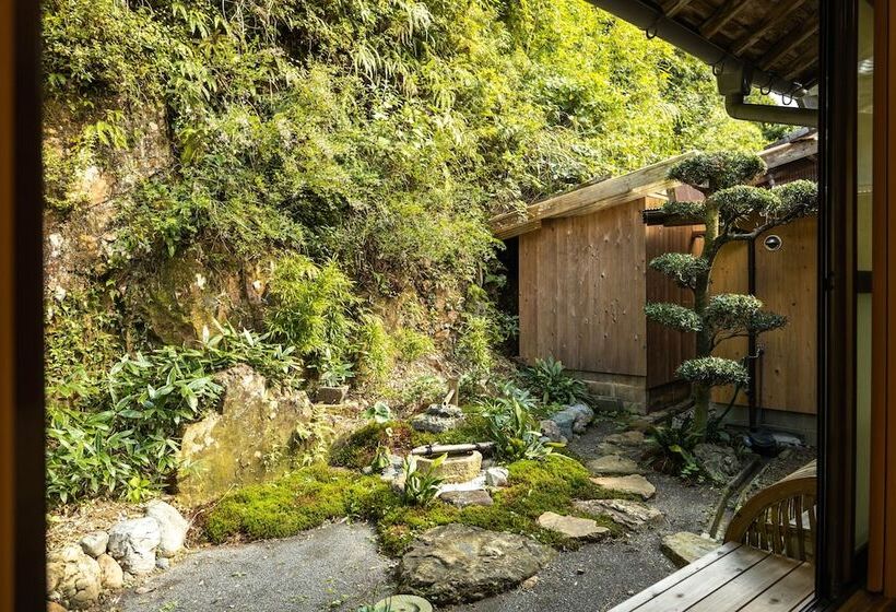 پانسیون Temple Hotel Daitaiji