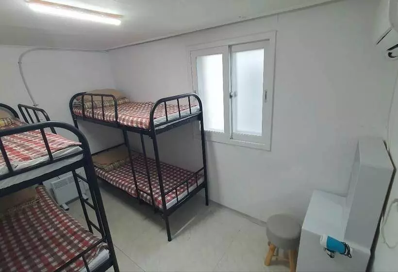 پانسیون Who Are You Gangneung Guesthouse