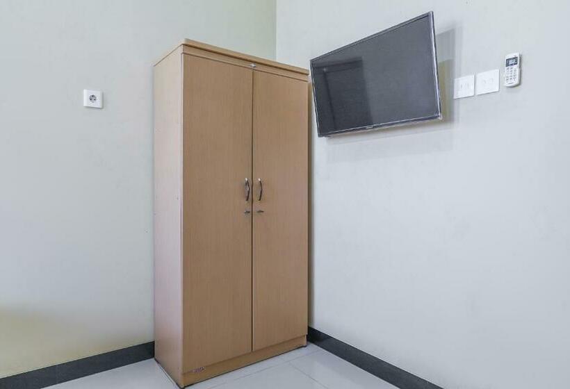 فندق Reddoorz At Pelangi Guest House