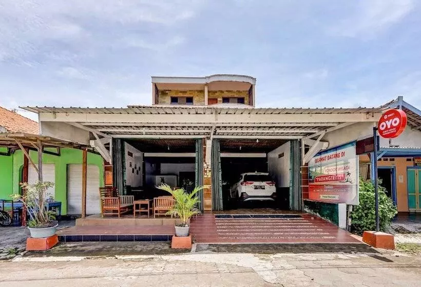 ホテル Oyo 90051 Guest House Parangtritis