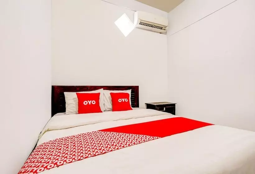 ホテル Oyo 90051 Guest House Parangtritis