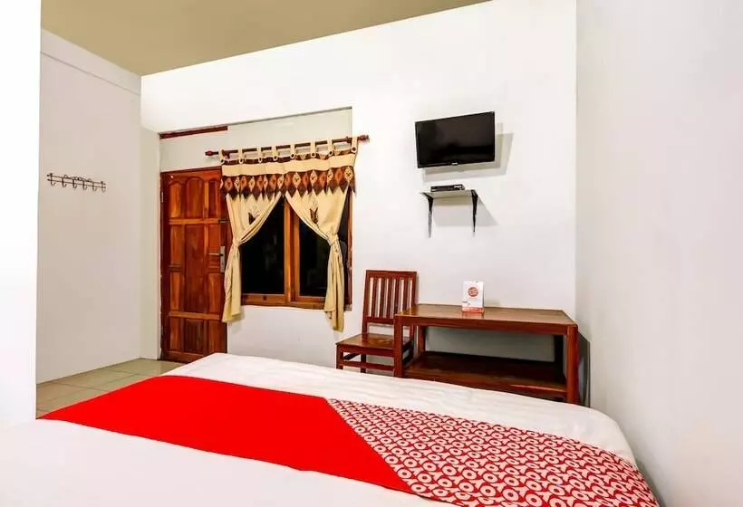 ホテル Oyo 90051 Guest House Parangtritis