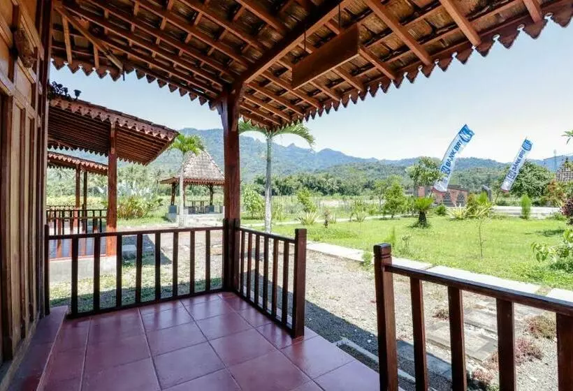 Otel Balkondes Duta Menoreh