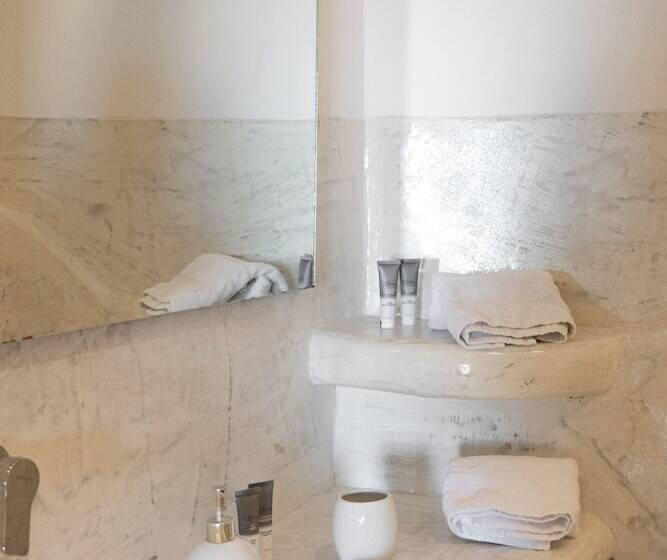 ホテル Demilmar Luxury Suites