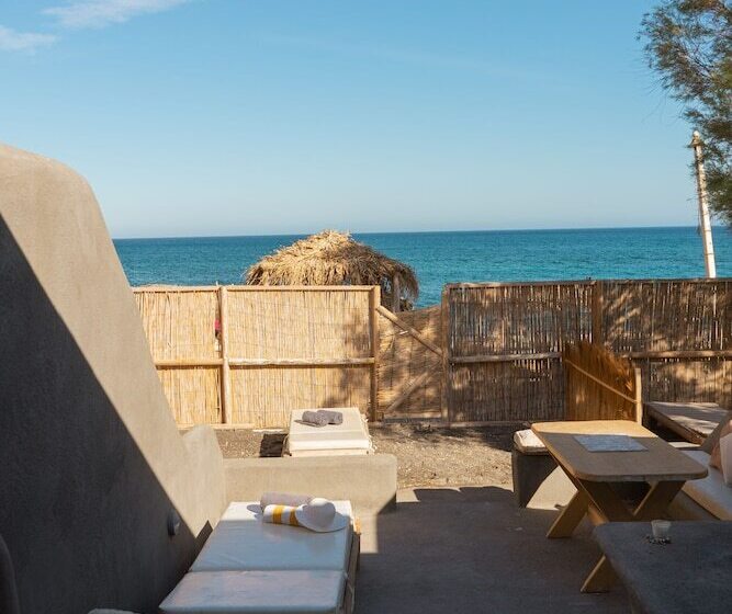 ホテル Demilmar Luxury Suites