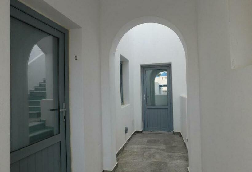 Hotel Vamos Ala Playa  Perissa