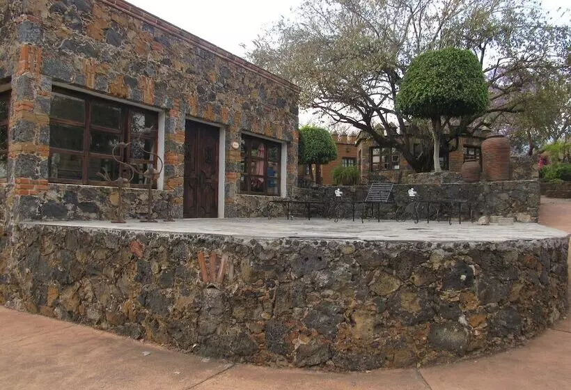 هتل Boutique Castillo De Piedras Vivas