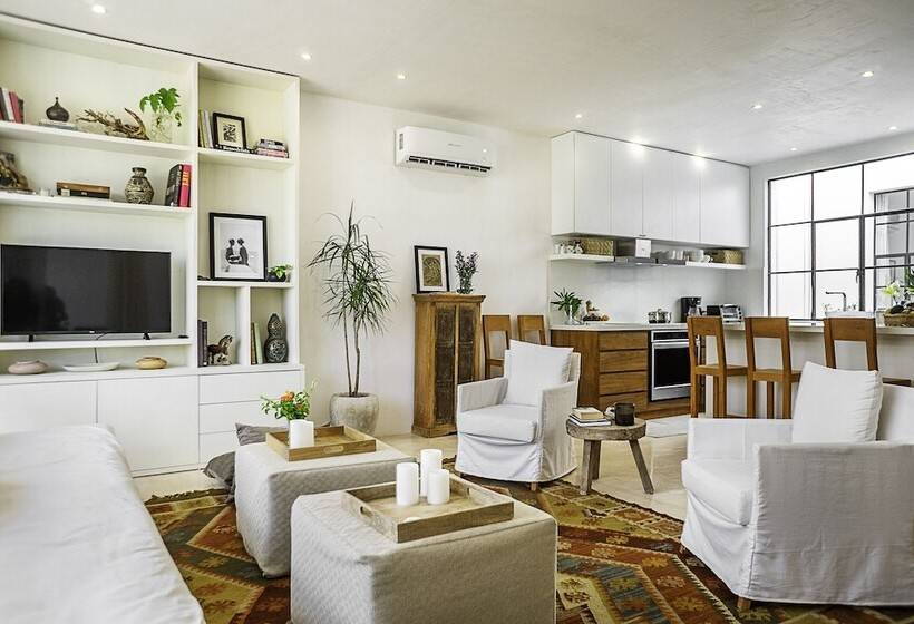 Hotel Calalily Aldea Zama By Homing Bird