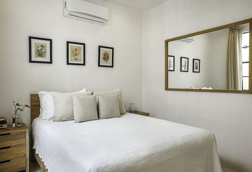 Hotel Calalily Aldea Zama By Homing Bird