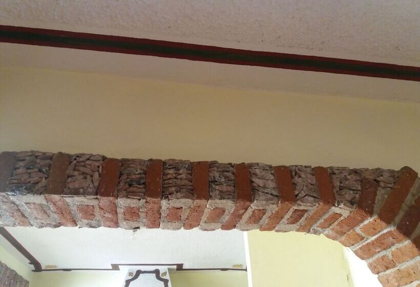 ホテル El Hostalito Sma Hostel