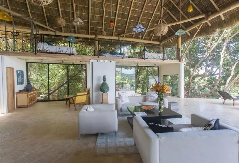 هتل Local Tribe De México