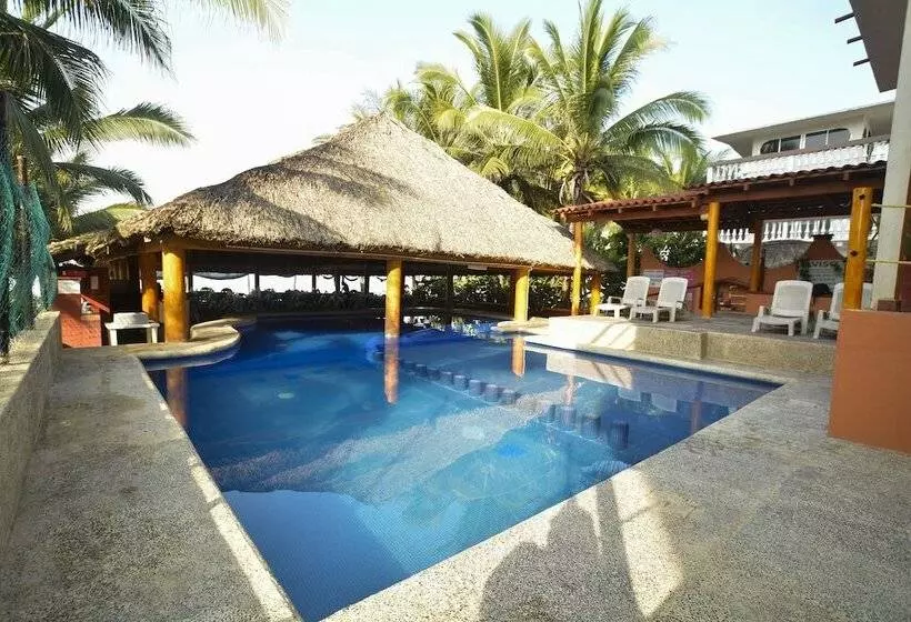 هتل Marbella Playa Larga