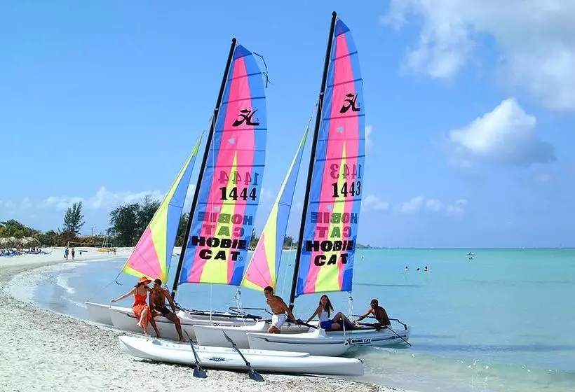 Hotelli Melia Trinidad Peninsula