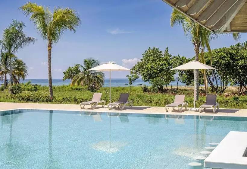 Hotelli Melia Trinidad Peninsula