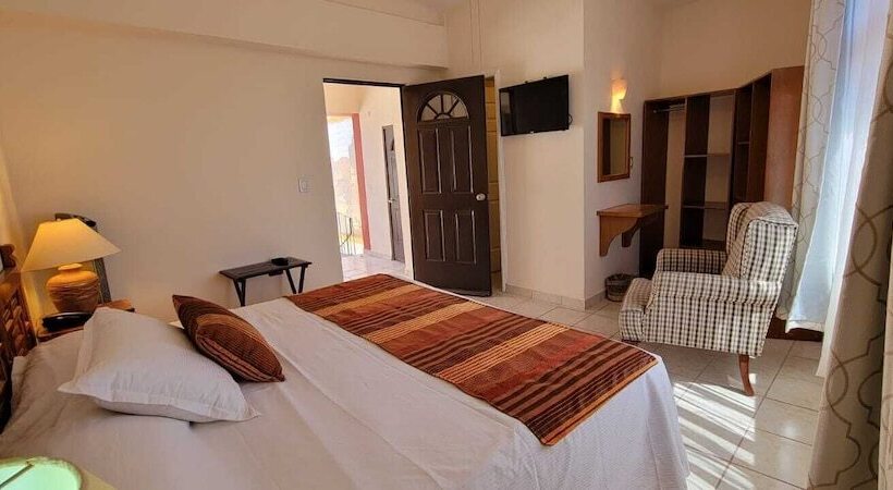 Отель Quinta San Carlos