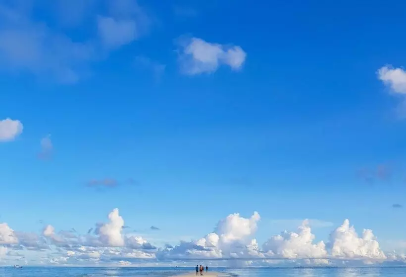 هتل Thundi Sea View