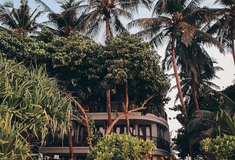 هتل Thundi Sea View