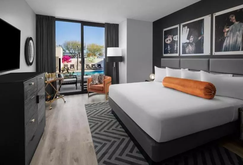 The English Hotel, Las Vegas, A Tribute Portfolio
