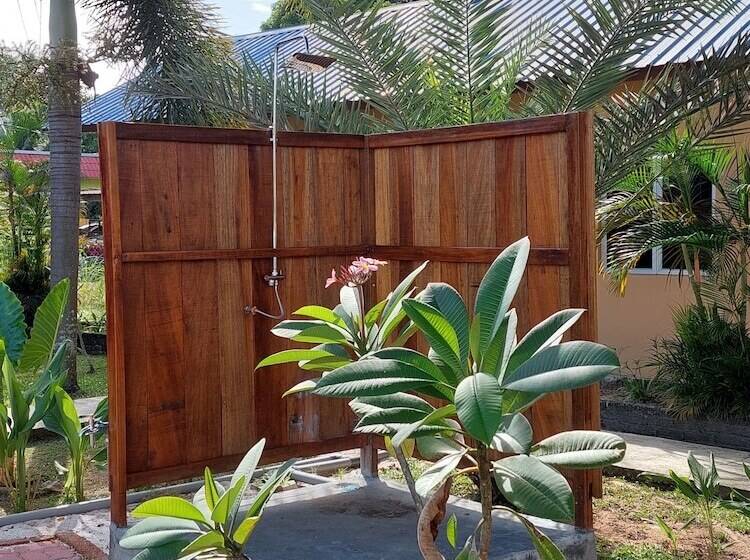 בית מלון כפרי Collection O 90622 Sehijau @ Cenang