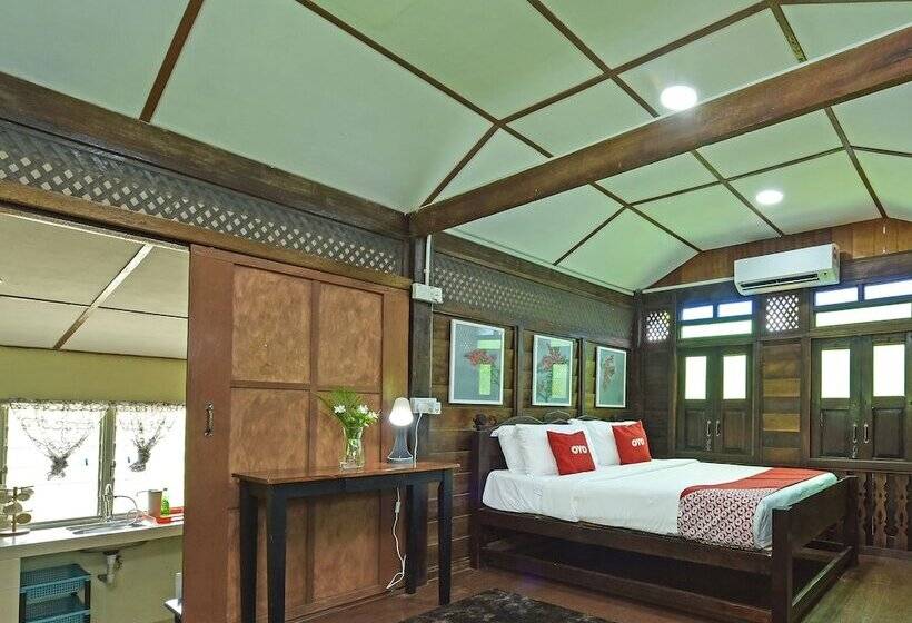 בית מלון כפרי Collection O 90622 Sehijau @ Cenang