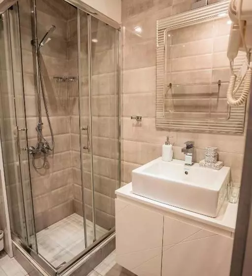 Magico Rooms & Apartments