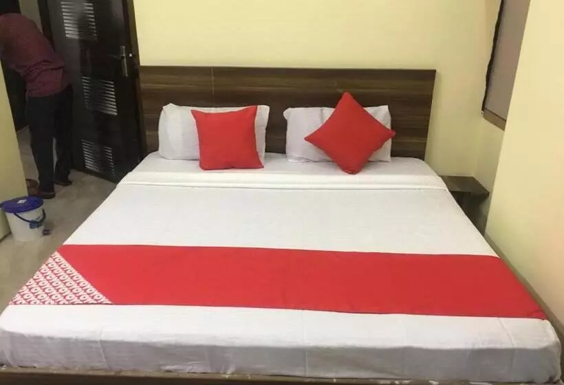 پانسیون Arora Classic Guest House