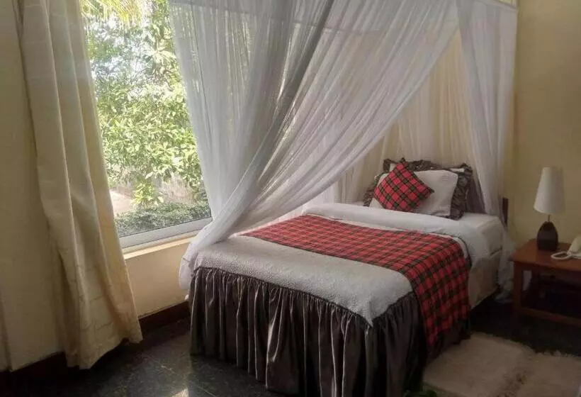 هاستل Karibu Heritage House