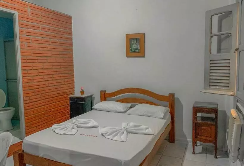 Hotel América
