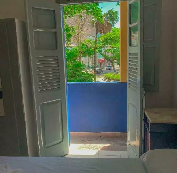Hotel América