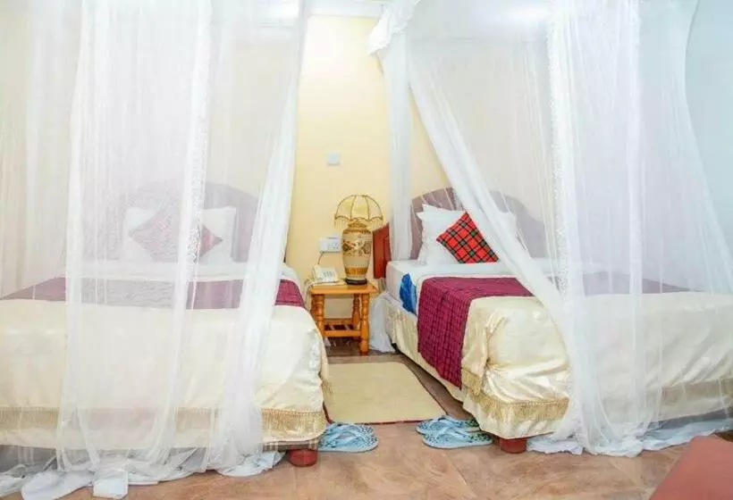 هاستل Karibu Heritage House