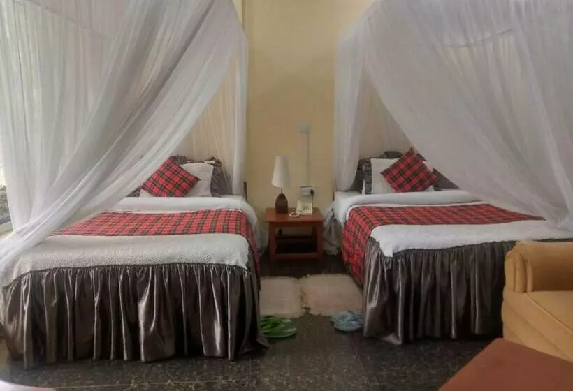 هاستل Karibu Heritage House