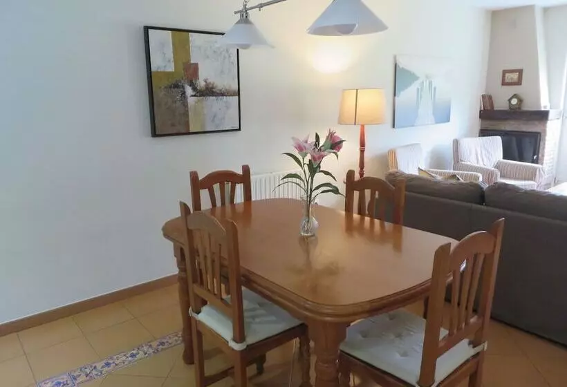 Apartamentos Rurales El Otero