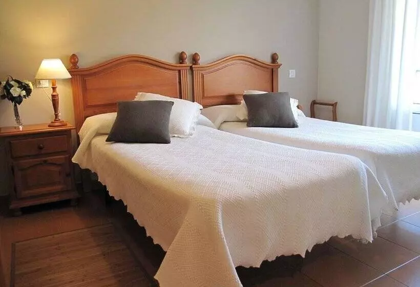 Apartamentos Rurales El Otero