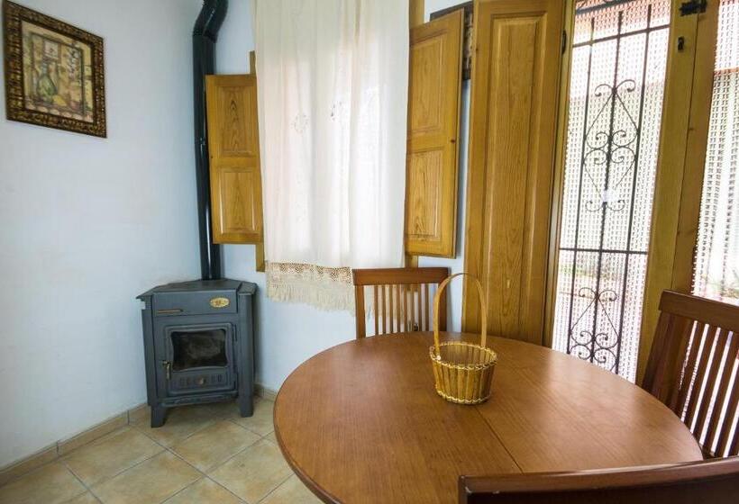 Casa Rural Vista Alegre , Cerca De Valencia Y Castellón