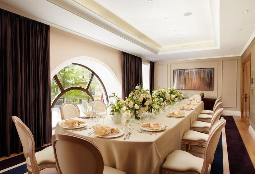 فندق Corinthia  London