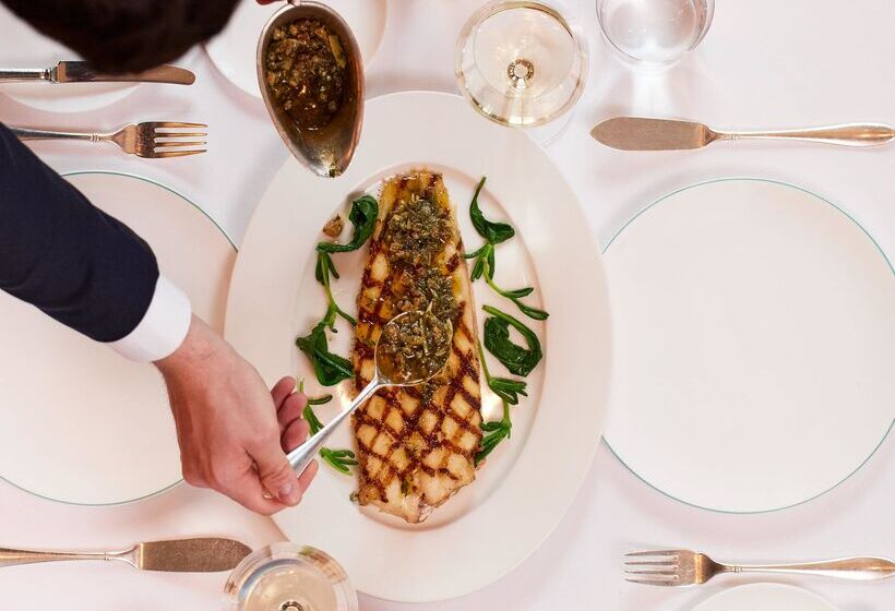 فندق Corinthia  London