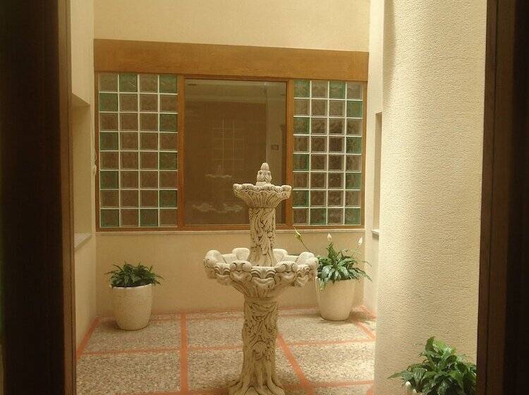 فندق ريفى Hostal Posada Entrevinas