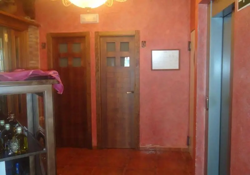 田舎風ホテル Hostal Posada Entrevinas