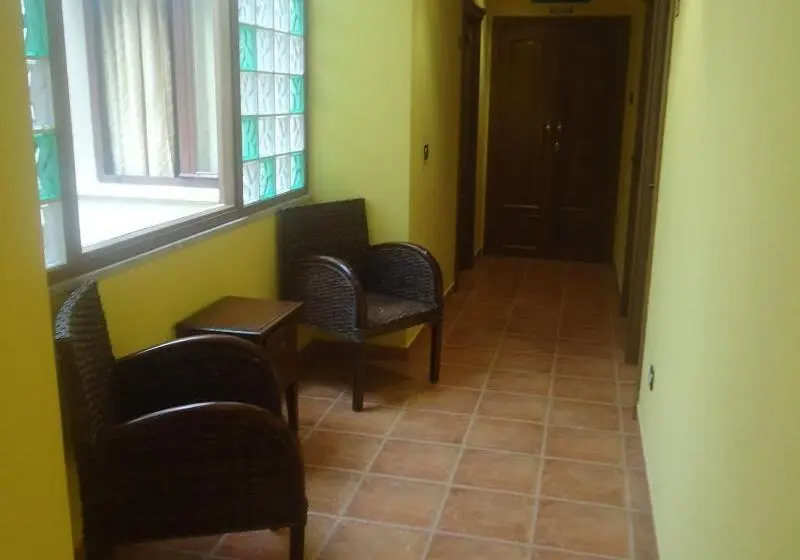 田舎風ホテル Hostal Posada Entrevinas